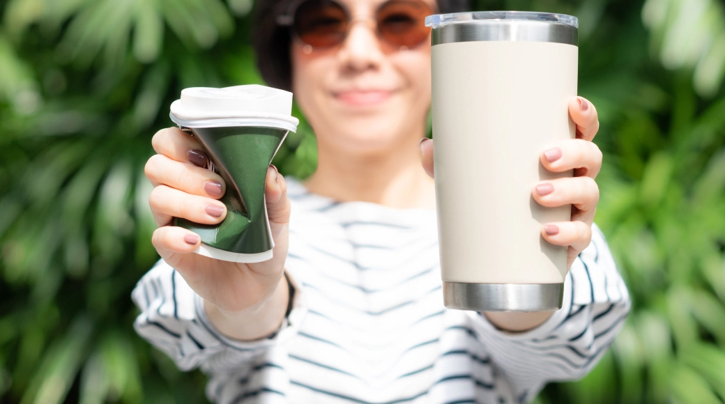 Break Coffee Franchise 6 Break Coffee holding coffee